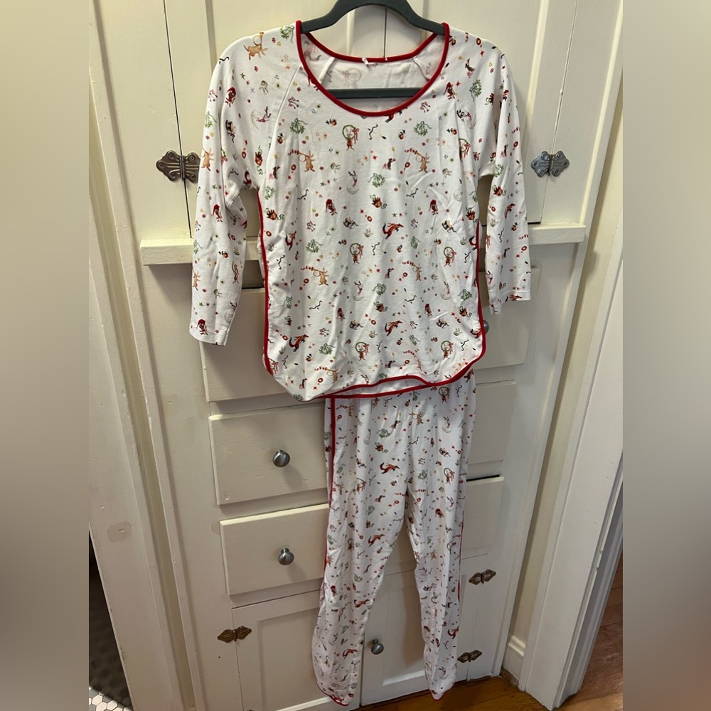 Lake Pajamas Long in Ornaments. Size XS excellent condition! No stains / defects